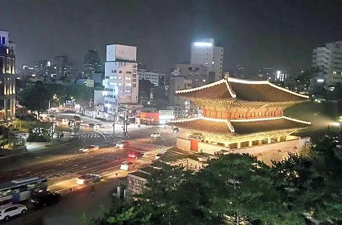 24 Dongdaemun Market 2*