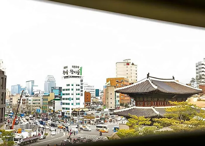 24 Dongdaemun Market Seoul
