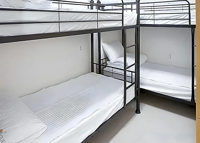 24 Dongdaemun Market Hotel
